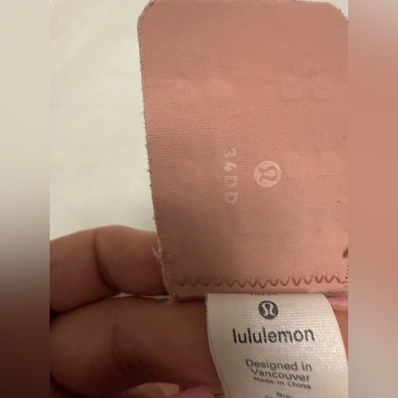 Lululemon All Powered Up Bra - Picture 8 of 8